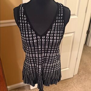 White House Black Market Black and White Patterned Tank Top